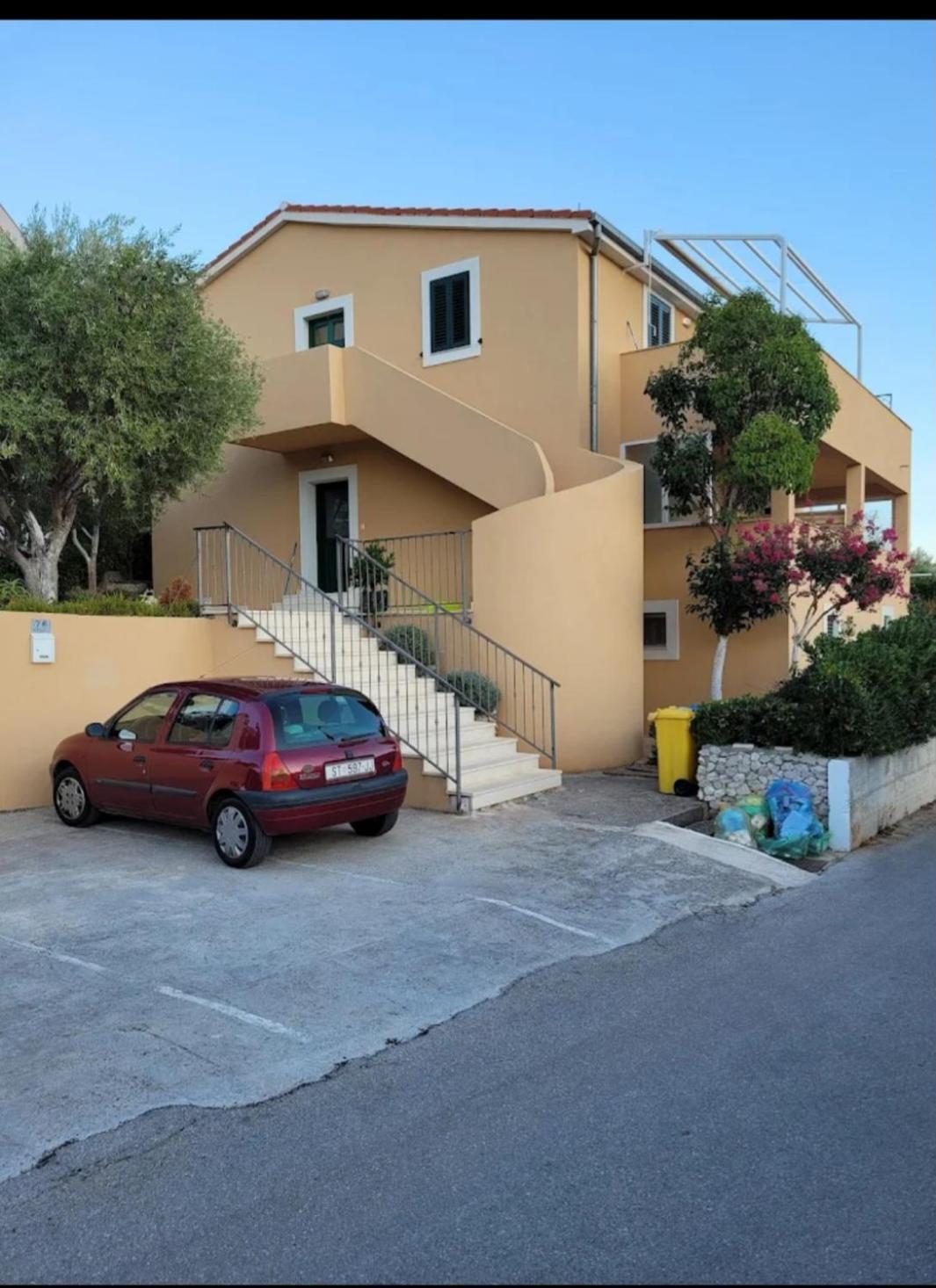 Apartman Zara Ražanj Buitenkant foto