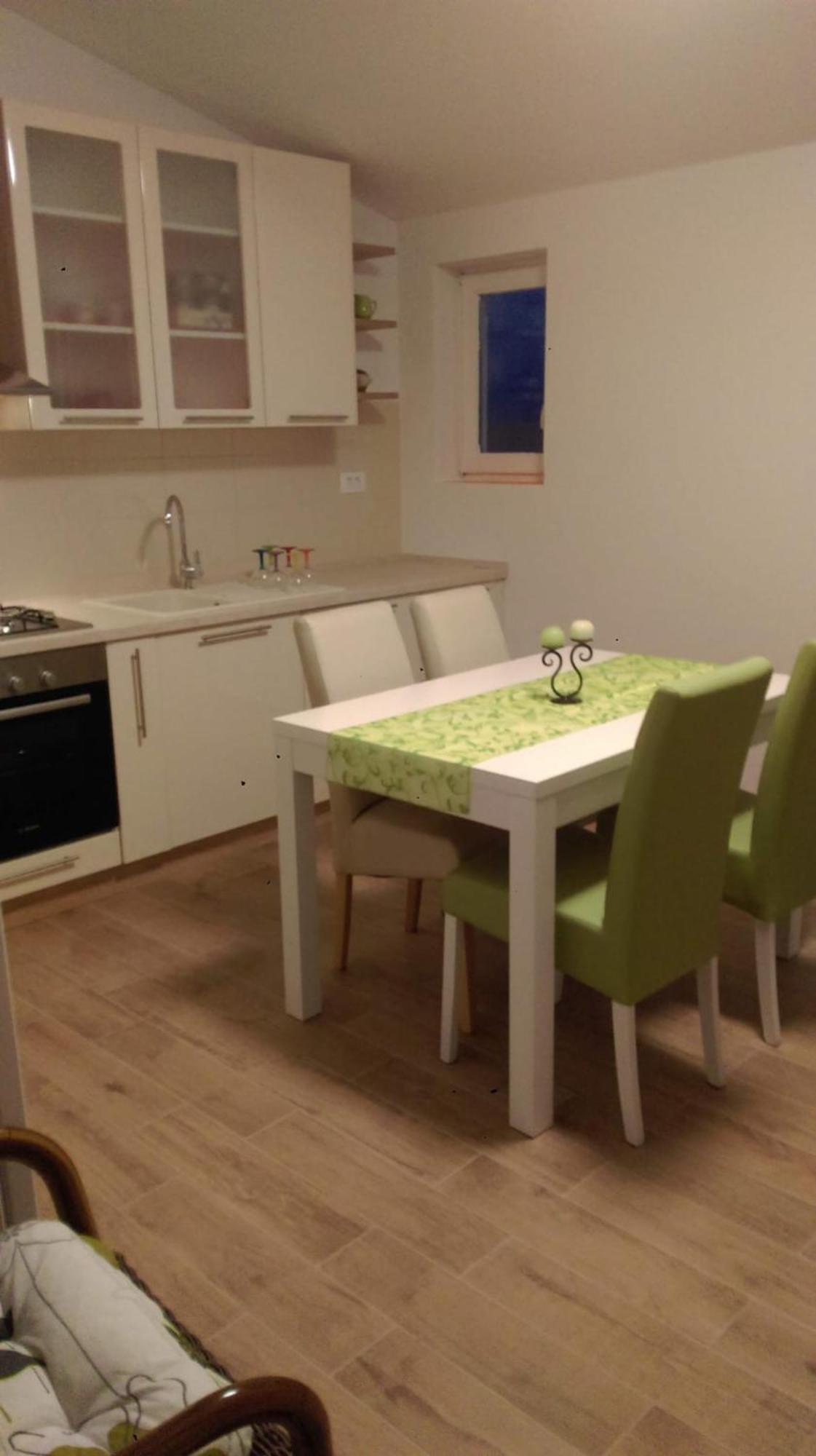 Apartman Zara Ražanj Buitenkant foto
