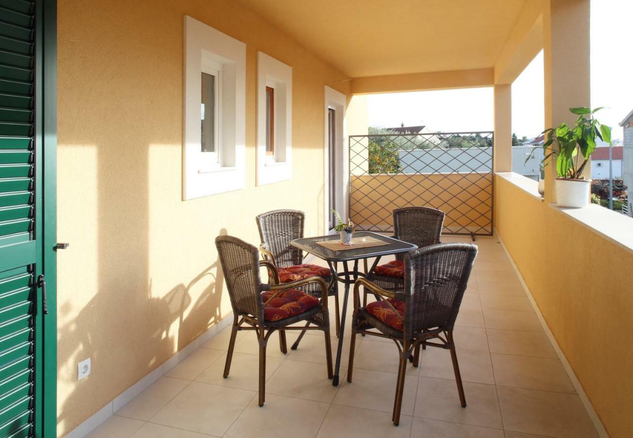 Apartman Zara Ražanj Buitenkant foto
