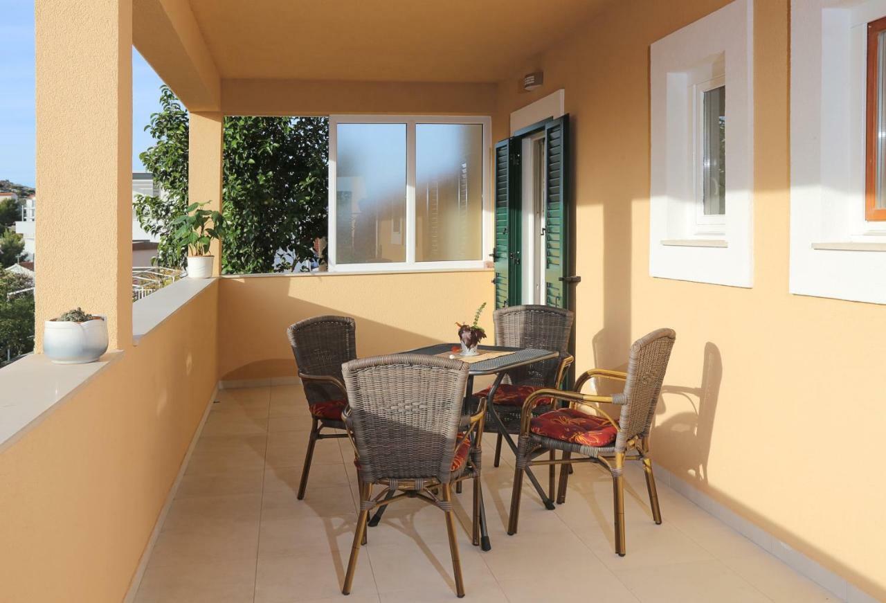 Apartman Zara Ražanj Buitenkant foto